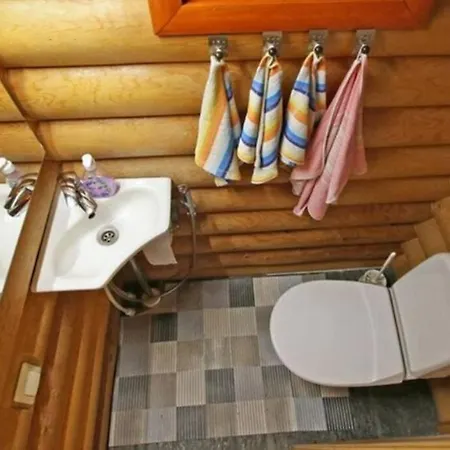Jaervenrantamoekki Himoksella Poreammeella Apartmán Jämsä