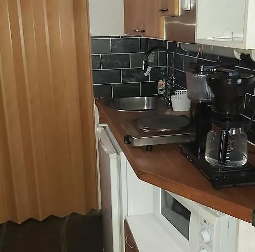 Jaervenrantamoekki Himoksella Poreammeella Appartamento Jämsä